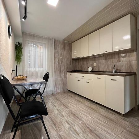 House On Ganja Street Hotel Kutaiszi Kültér fotó