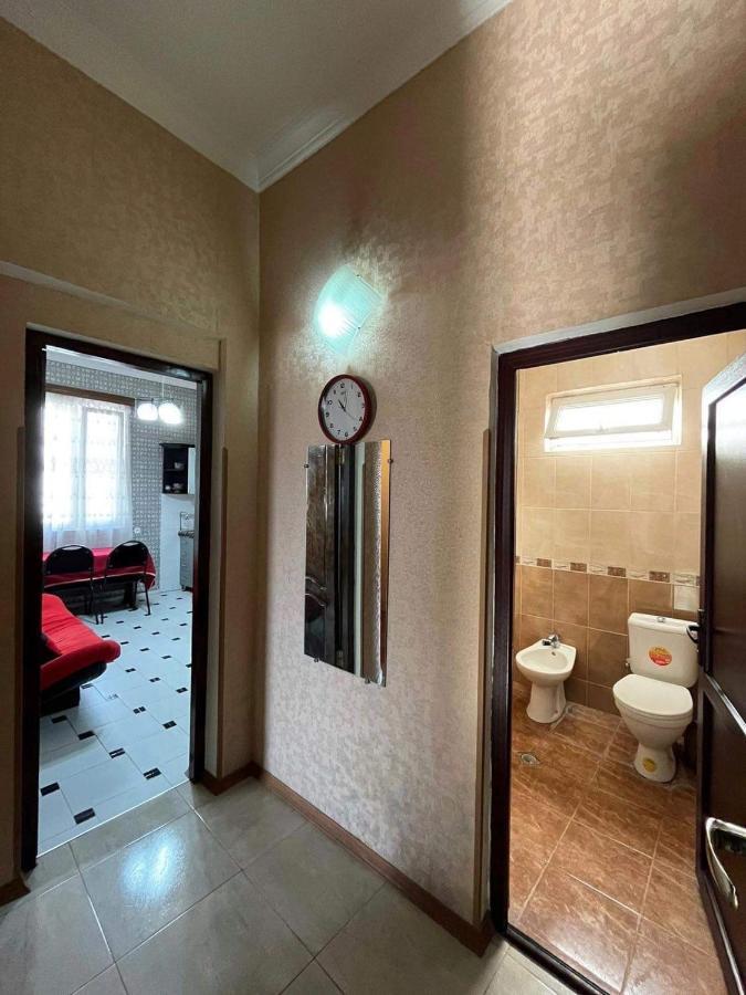 House On Ganja Street Hotel Kutaiszi Kültér fotó